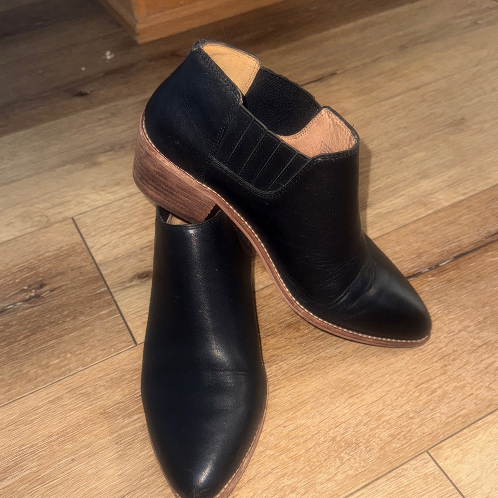 MADEWELL Sonia Lowcut Chelsea Leather Booties 7.5
